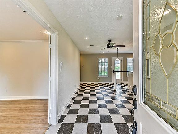 5th image of 6313 Tamar Dr