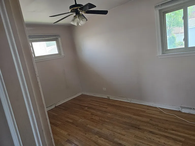 425 N West Ave — Photo 3