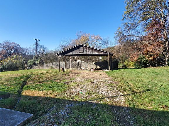 2nd image of 6617 Burbank Cir