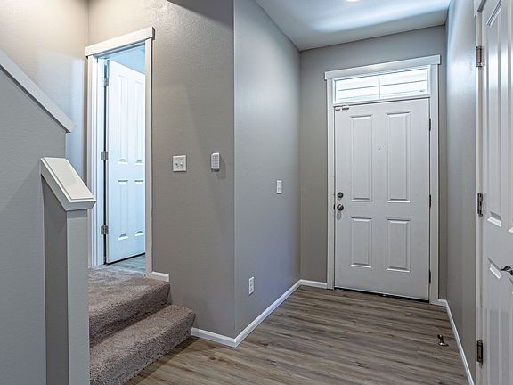 4th image of 18818 105th Avenue Ct E