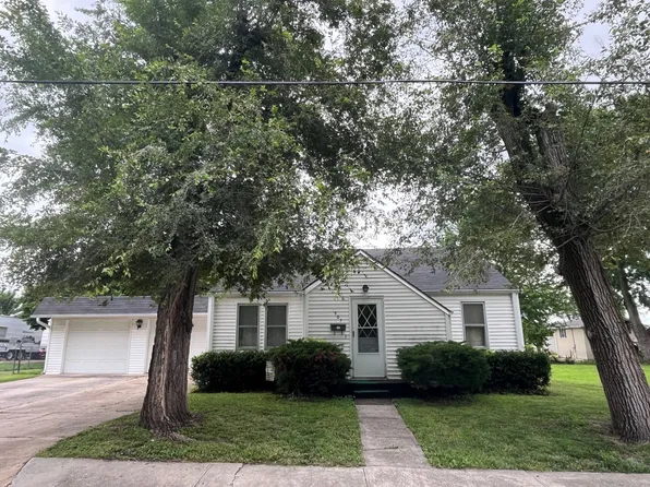 907 Woodward St, Chillicothe, MO 64601