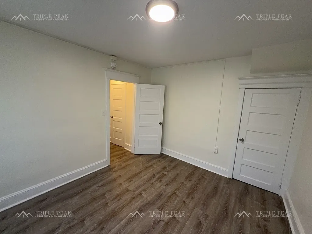 42 Brandon Rd — Photo 4