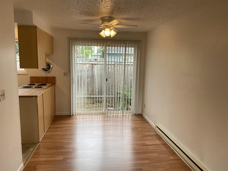 7425 SE Henry St — Photo 4