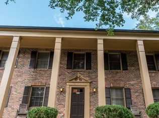 8938 University Dr, Commerce, GA 30529