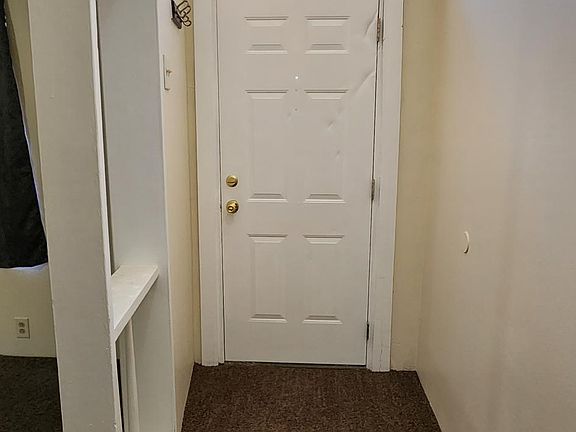 2nd image of 2828 Salena St #1F