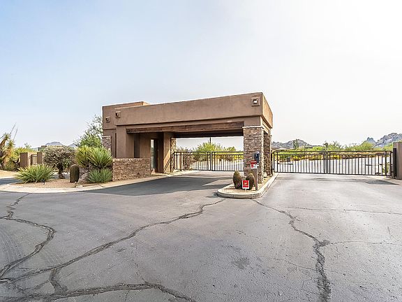 3rd image of 10867 E White Feather Ln