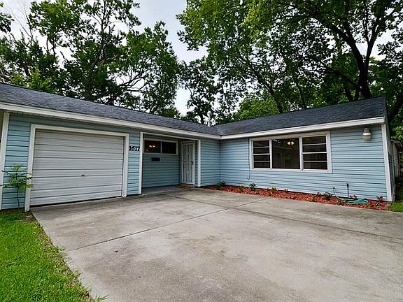 3rd image of 1617 Locklaine Dr