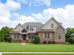 25 Appian Cir, Simpsonville, SC 29681