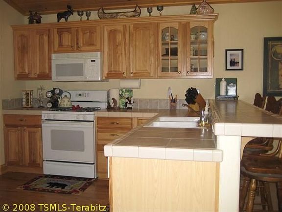 4th image of 8200 Cutthroat Ave