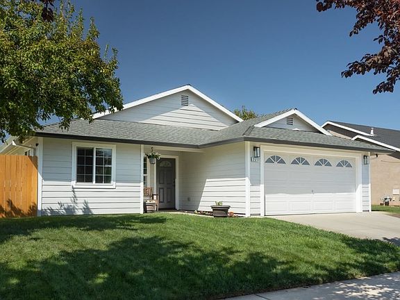 3rd image of 2577 Horman Dr