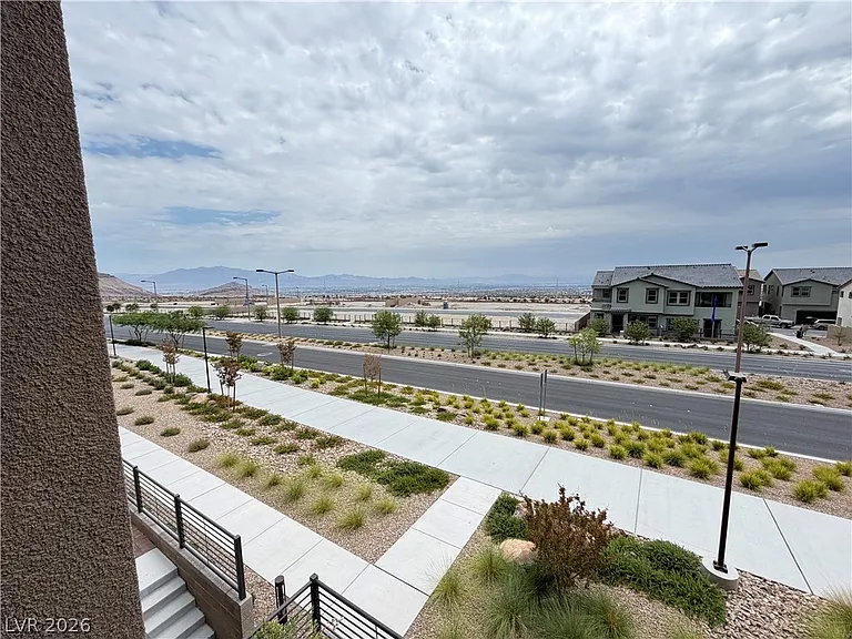 1741 N Desert Foothills Dr — Photo 40