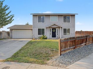 1737 W Mockingbird St, Moses Lake, WA 98837