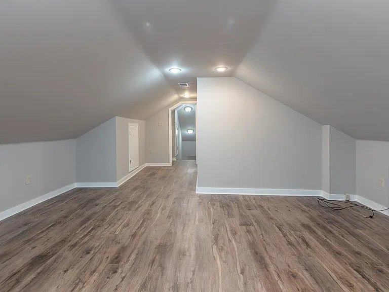 1888 Manila Ave — Photo 17