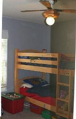 5th image of 406 W Crystal Dr