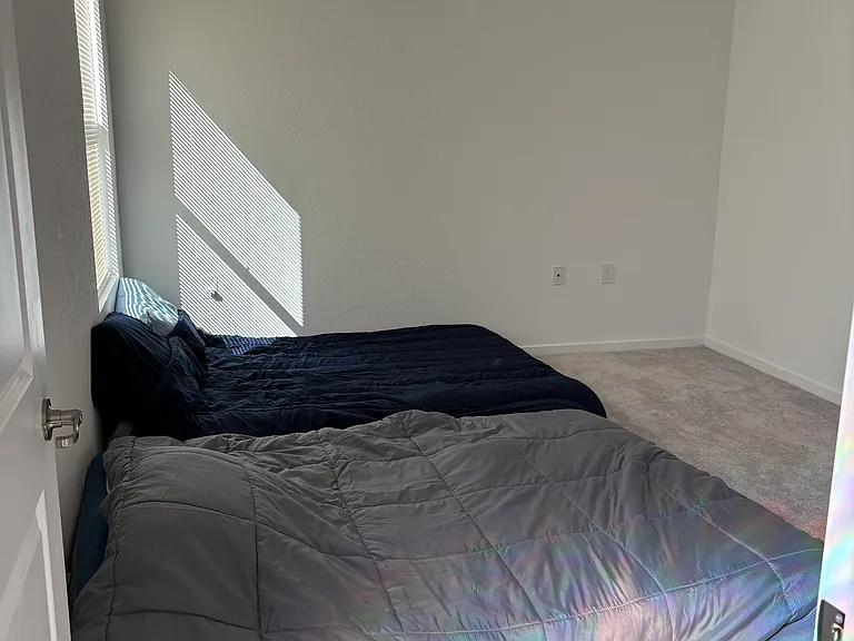 Good Size Master bedroom.