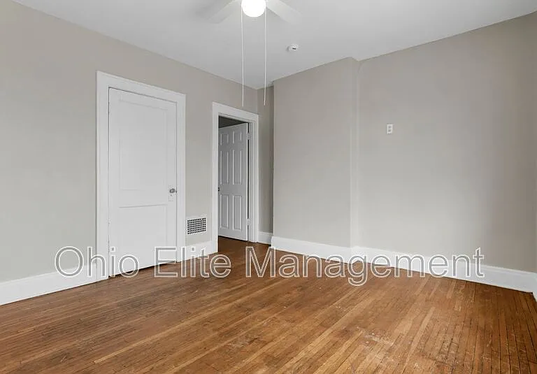 29 S Terrace Ave — Photo 23