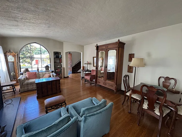2856 Lincoln Ave — Photo 22