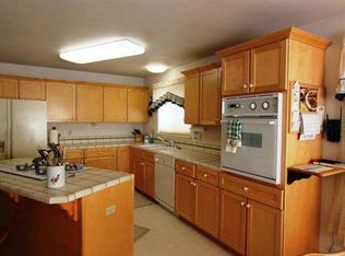 227 Sierra View Dr, Bridgeport, CA 93517