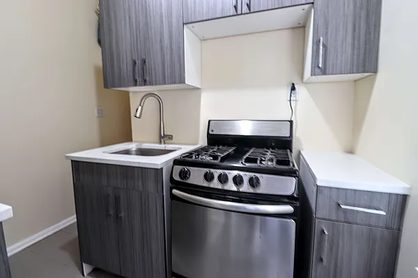 Rented by Abba Realty Associates INC | media 28