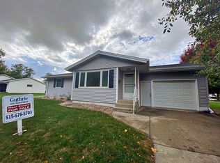 2016 N 28th St, Fort Dodge, IA 50501