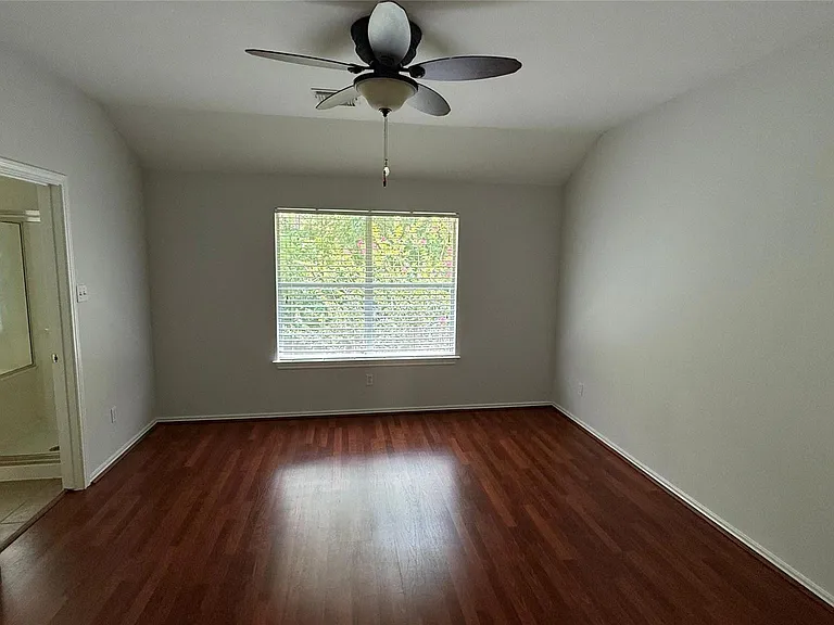 35 Ledgestone Pl — Photo 20