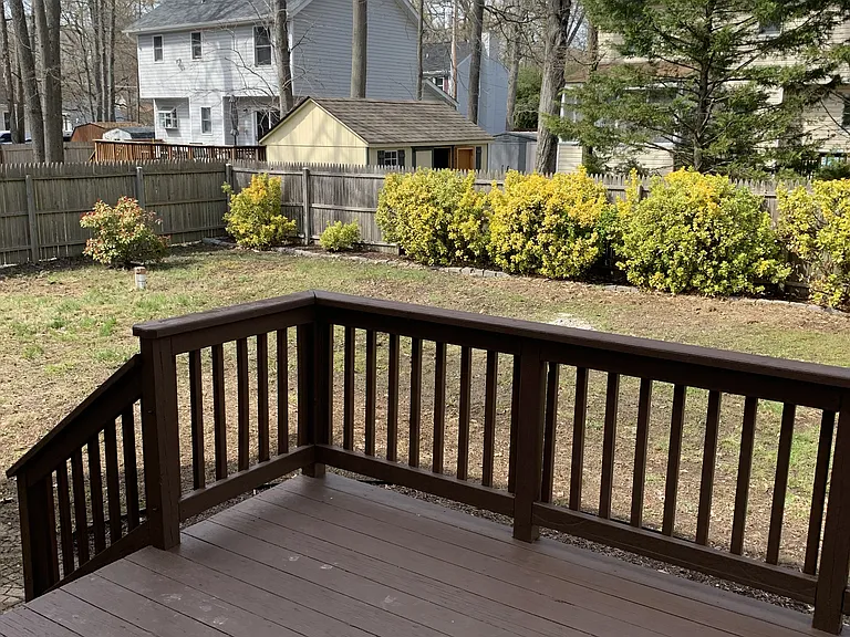 1304 Avalon Blvd — Photo 11