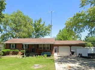 4630 Wicker Dr, Decatur, IL 62521