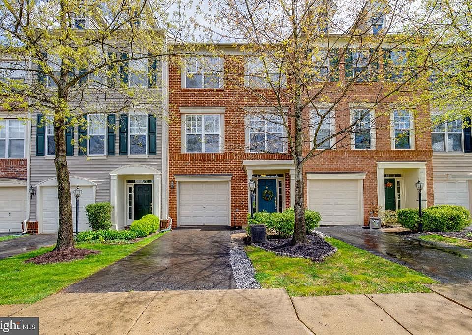 Welcome to 9169 Cascade Falls Dr.