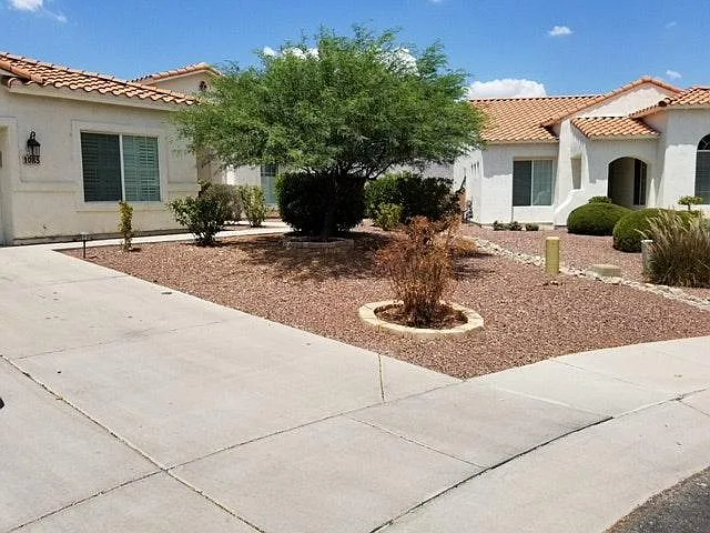 1085 San Tropez Court — Photo 1