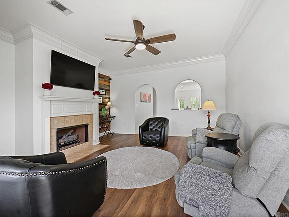 4th image of 15513 Rivermist Ave