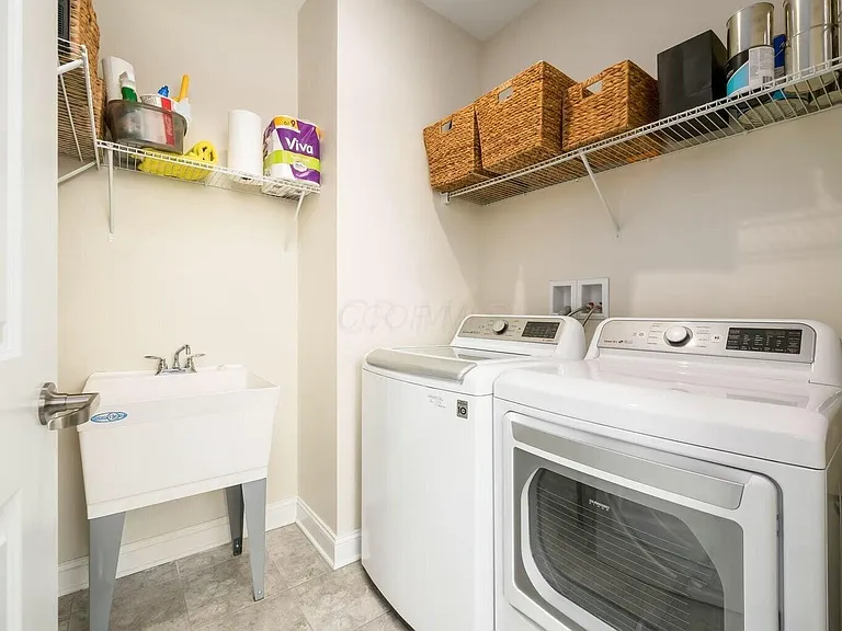 250 Spring St #713 — Photo 19