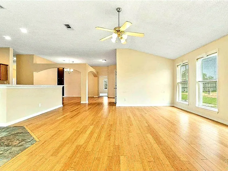 6492 Sarasota St — Photo 16