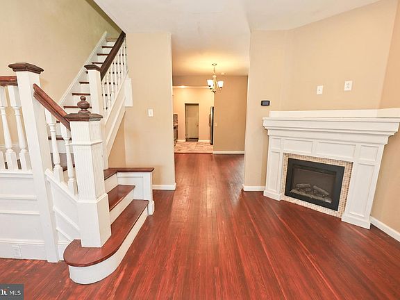 3rd image of 140 N 62nd St