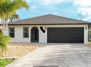 768 100th Ave N, Naples, FL 34108