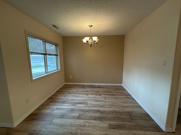 5th image of 16311 95th St NW #129