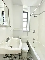 Rented by HOLTON REAL ESTATE INC.