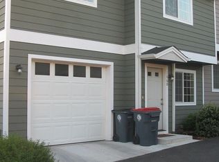 1068 Spring St, Medford, OR 97504