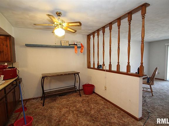 4th image of 2730-32 W Millbrook Ct