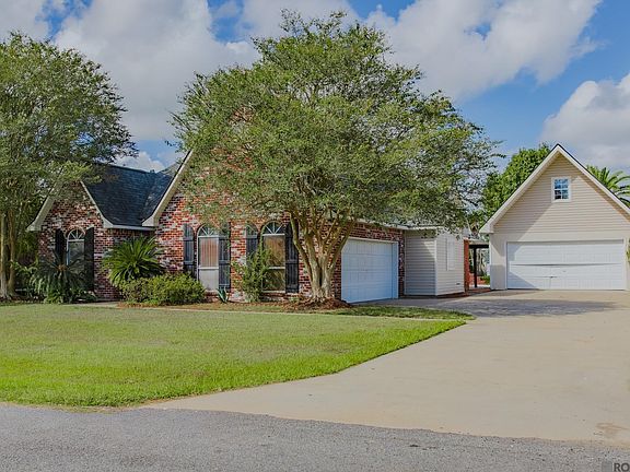 2nd image of 16043 Rawlings Rd
