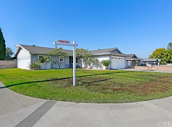 4th image of 9491 Via Vico Cir