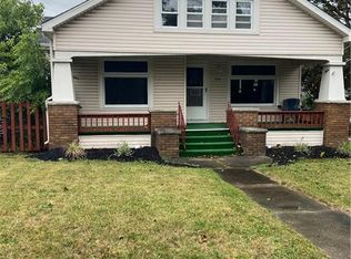 324 Pine Ridge Rd, Buffalo, NY 14225