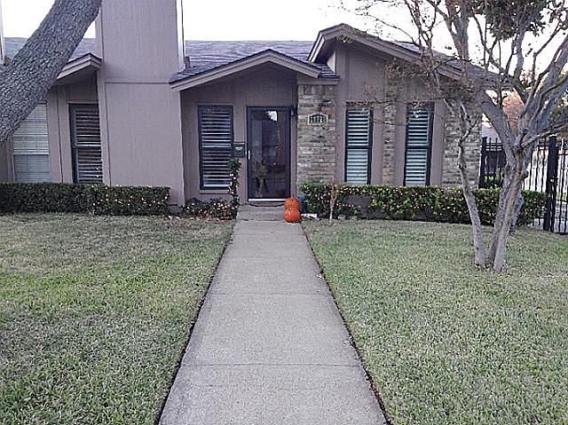 1st image of 10723 Sandpiper Ln #24