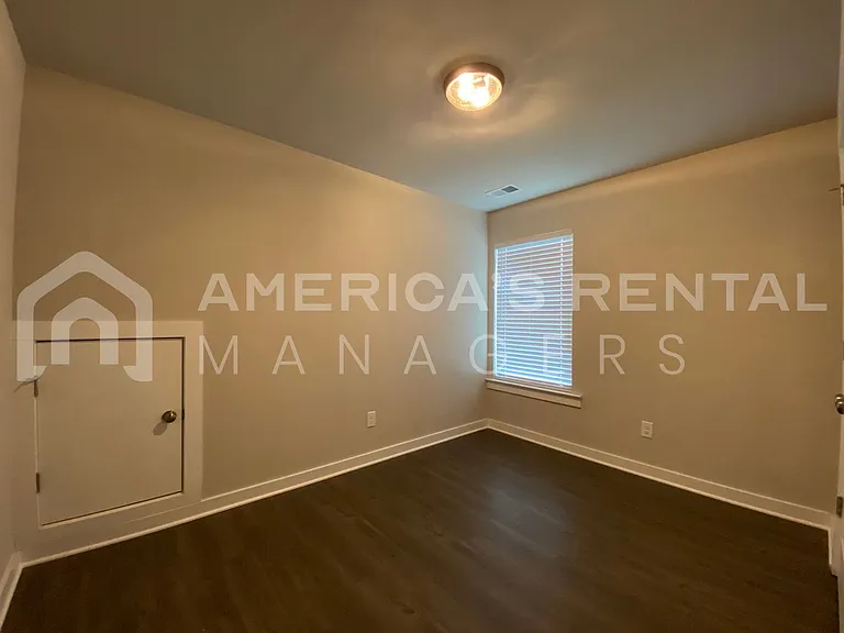 490 Ridge View Cir — Photo 16