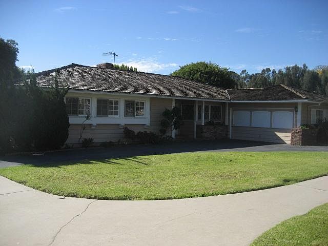1st image of 1456 Jonesboro Dr