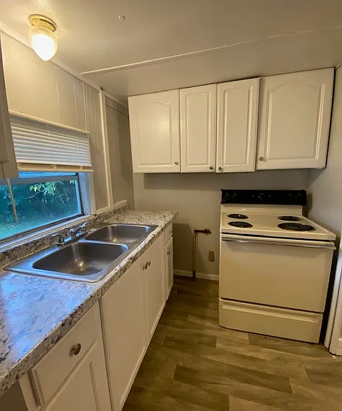 900 Kathleen Dr #48 — Photo 4