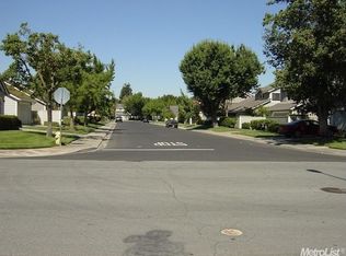 3512 Regency Park Dr, Modesto, CA 95356