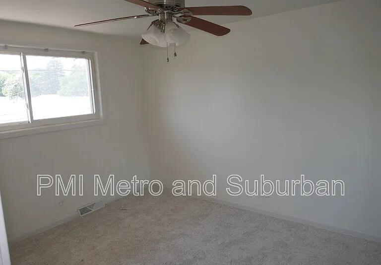 5 E Judith Ann Dr — Photo 11