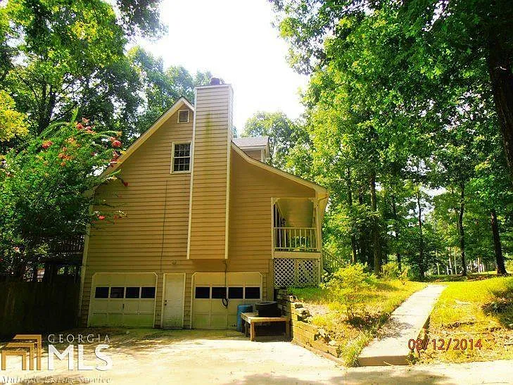 Building Photo - 165 Ladora Dr