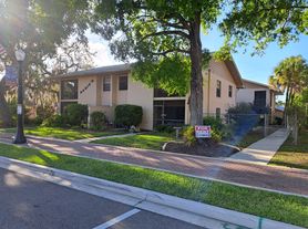 158 W Center Ave, Sebring, FL