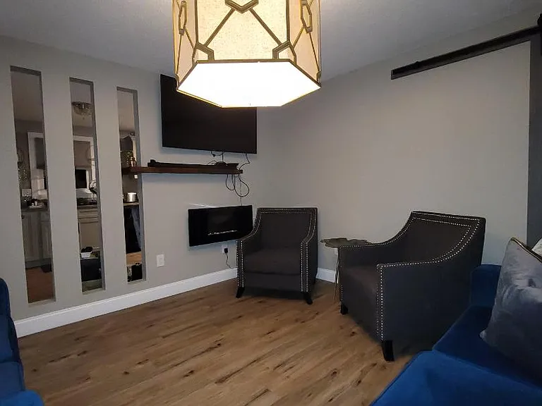 15-17 Otis Ct #15 — Photo 6